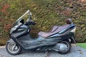 Burgman 400 Limited Edition 2007 con telo Tucano