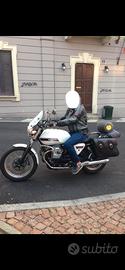 Moto guzzi v7 classic