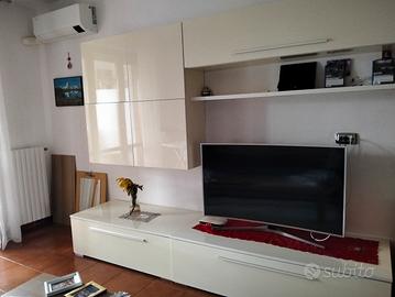 mobile per soggiorno 