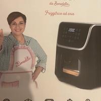 Friggitrice ad aria con teglia silicone