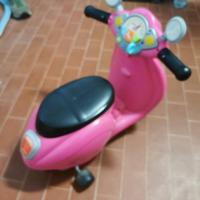 Gioco vespa bimba