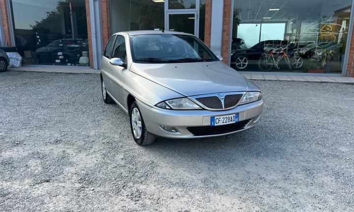 Lancia Y 1.2i cat LS