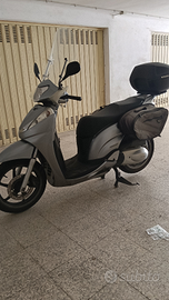 Scooter Honda SH 300