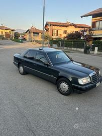 Mercedes-Benz 200E ASI