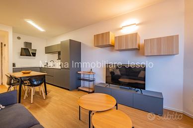 APPARTAMENTO VISTA MARE CON PISCINA