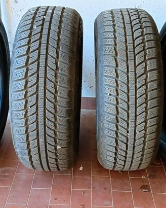 4 gomme invernali  come nuove Roadx 195 55R16 87V