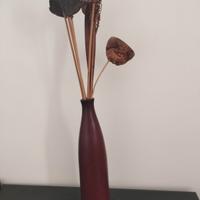 Vaso legno con fiori secchi