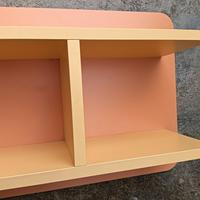 Mensola per cameretta 