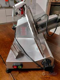 Affettatrice FAC F 250 E con pinza 