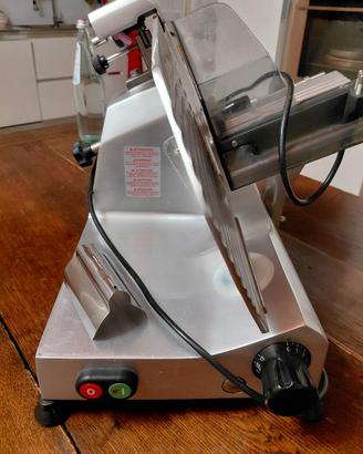 Affettatrice FAC F 250 E con pinza 