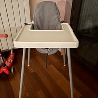 Seggiolone Ikea con vassoio