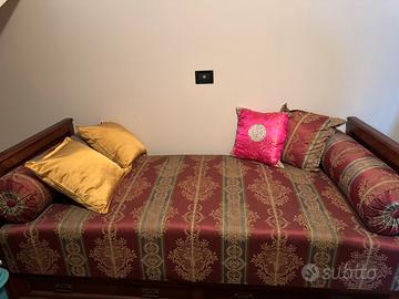 Sofà primi ’900 ristrutturato con parte estraibile