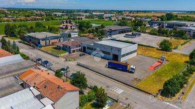 CAPANNONE A GUASTALLA