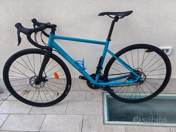 Bici corsa/gravel Triban RC500 Shimano 9v Taglia S
