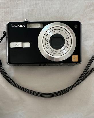 Camera digitale Panasonic Lumix DMC FX7