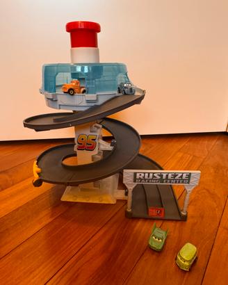 Pista Cars