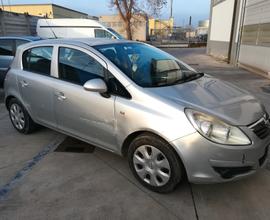 Opel Corsa 1.2 Club OK NEOPATENTATI