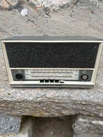 Radio phonola