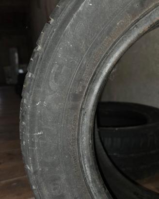 Pneumatici estivi