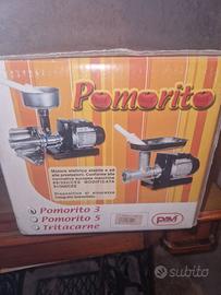 passa pomodori più attappa bottiglie