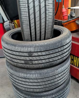 Bridgestone 215/45R18 