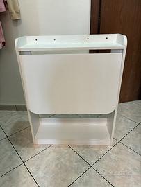 Scrivania pieghevole