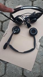 Cuffia Sony e Sennheiser con doppio jack audio/mic