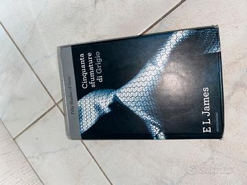 Cinquanta sfumature di grigio - E. L. James