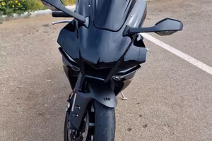 Yamaha R1 2024
