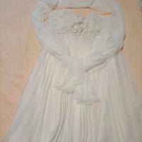 Abito da cerimonia, scarpe e calze