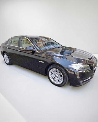 BMW 520 d Luxury Automatic-Led-Pelle-Navi
