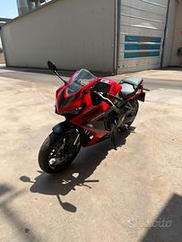 CBR650R