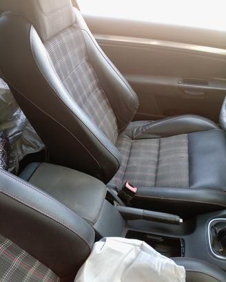 pezzi golf 5gti