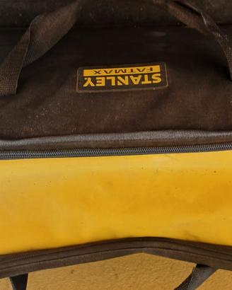 mola e trapano a batteria stanley