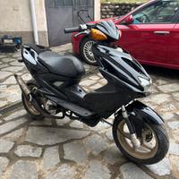 Yamaha aerox