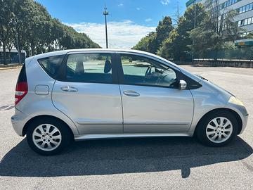 Mercedes classe A 180 CDI 2.0 Anche NEOPATENTATI