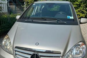 Mercedes Benz A 180