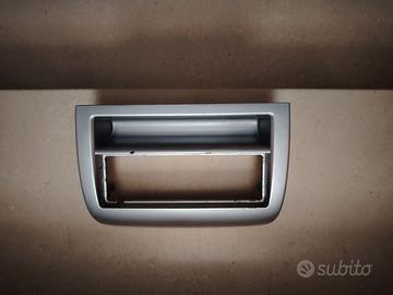 mascherina autoradio lancia ypsilon 