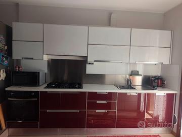 Cucina 310 cm Scavolini in vetro