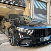 Mercedes-benz A 180 d AMG km 160000