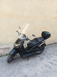 Piaggio Beverly 250 usato