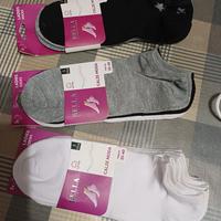 tris di calzini nuovi;bianchi neri e con brillanti