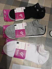 tris di calzini nuovi;bianchi neri e con brillanti