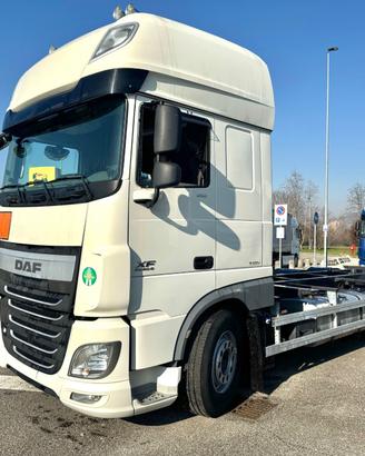 MOTRICE DAF XF 510 - PORTA CASSE MOBILI