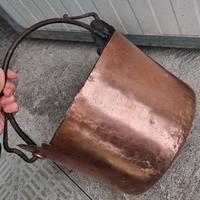 fioriera vaso in rame con manico