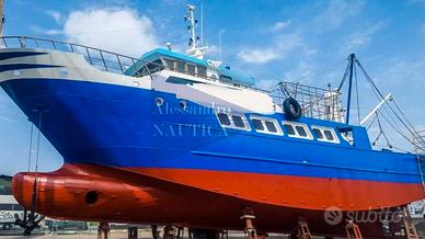 motopesca peschereccio per strascico volante