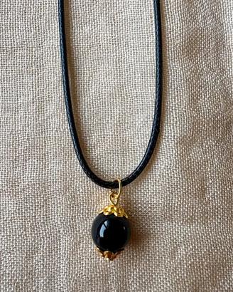 collana nera su coccu kokku onice portafortuna