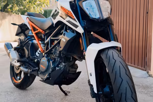 ktm Duke 125