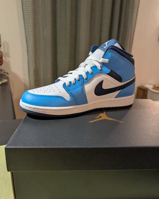 Air Jordan 1 mid - 44