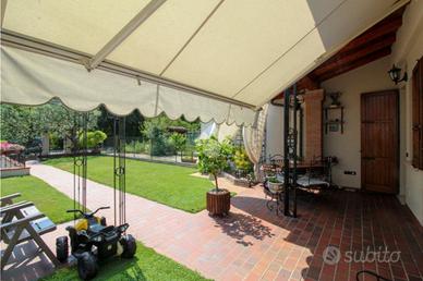 CASA INDIPENDENTE A GHEDI